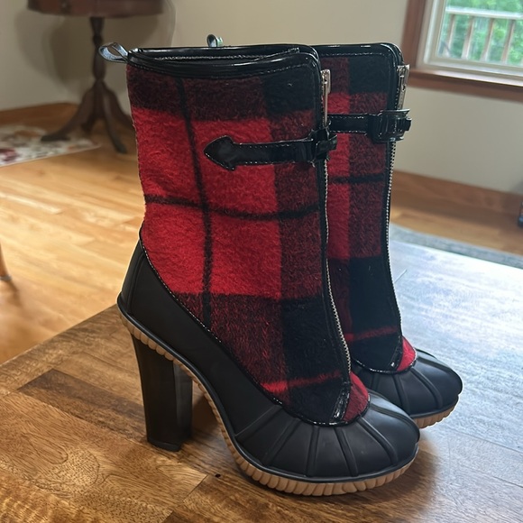 michael kors KORS red Tartan Duck Boot Heels size 6 - Picture 2 of 8